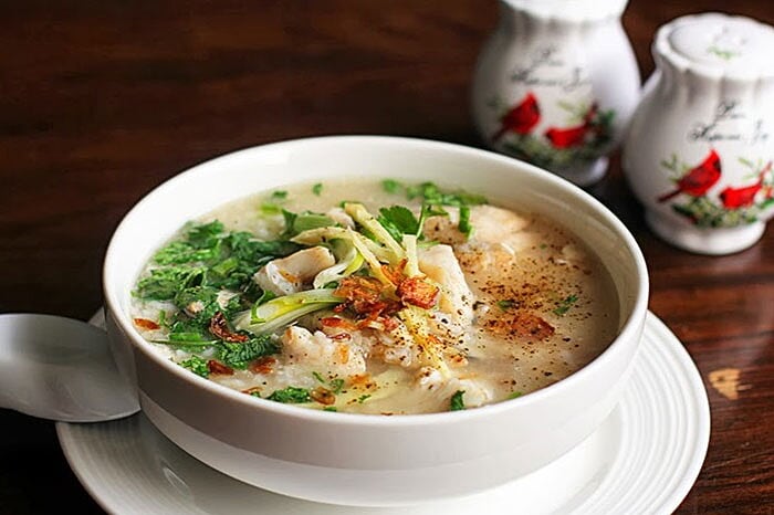 10 culinaries of South Vietnam chao ca loc